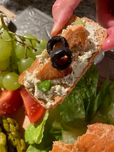 Load image into Gallery viewer, Smoked Pink Salmon - 113g